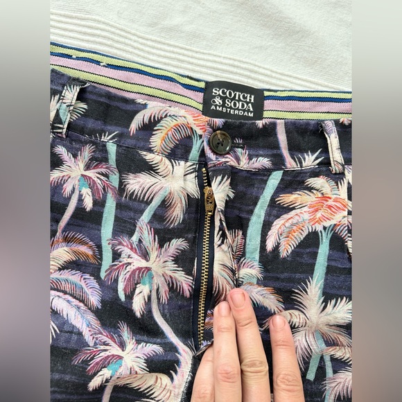 Scotch & Soda Twilt Palm Tree Printed Pleated Chino Linen Blend Pant - Picture 9 of 16